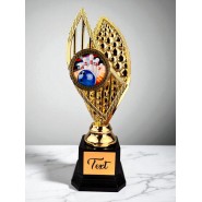 Designová trofej AV1