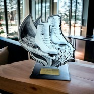 Akrylátová trofej AWF M75 | Krasobruslení